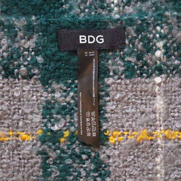 BDG Plaid Scarf - extra soft - Picture 3 of 3